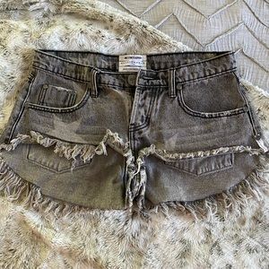 One teaspoon shorts